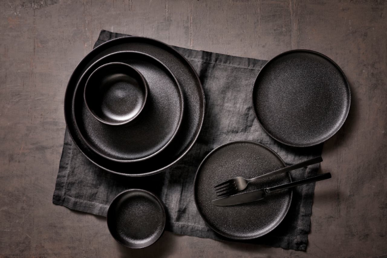 Maastricht Porselein plate deep Universe 21 cm Black