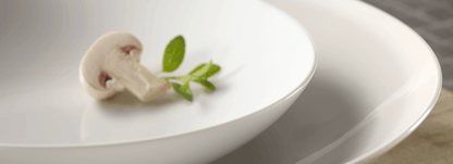 Corby Hall Saturno Coupe Round Plate | Catalog Number: 047 0040 | Dimensions: 6 1/4 in (16 cm)